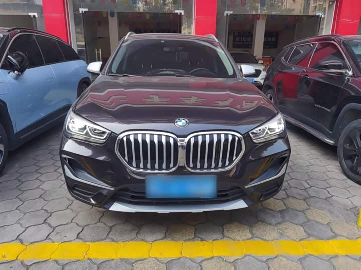 Фото 3 - BMW X1