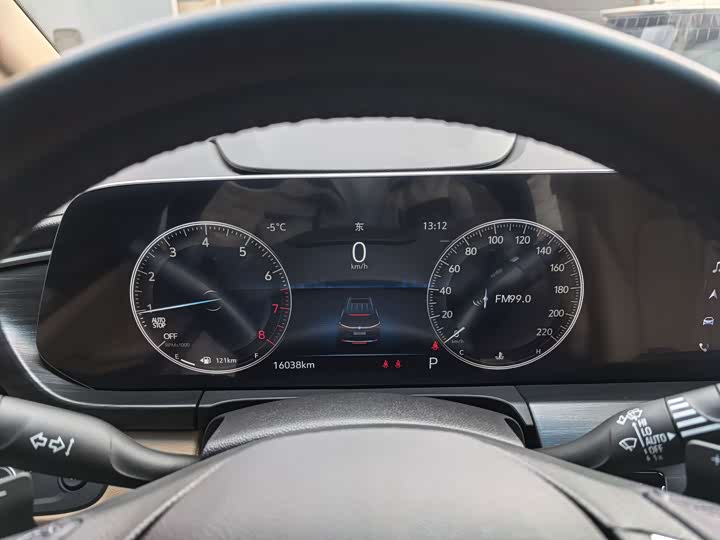 Фото 9 - Buick GL8 ES