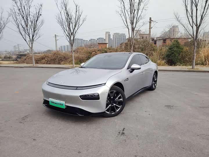 Фото 1 - XPeng P7