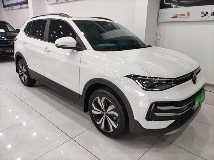 Фото 4 - Volkswagen Tharu