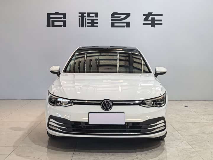 Фото 2 - Volkswagen Golf