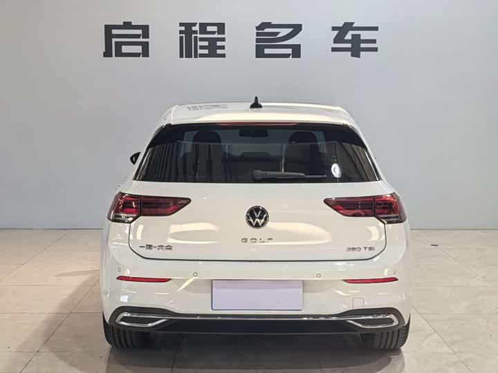 Фото 5 - Volkswagen Golf