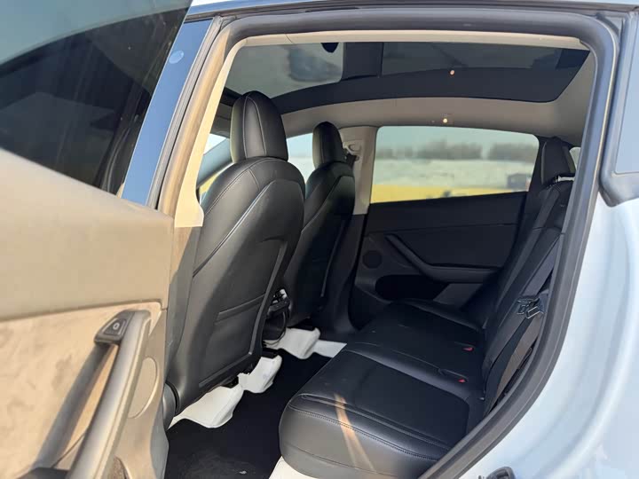 Фото 5 - Tesla Model Y