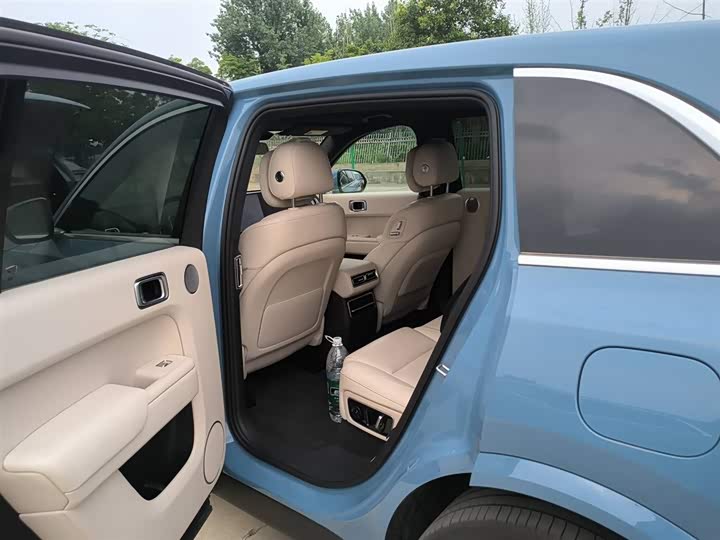 Фото 3 - LiXiang L7