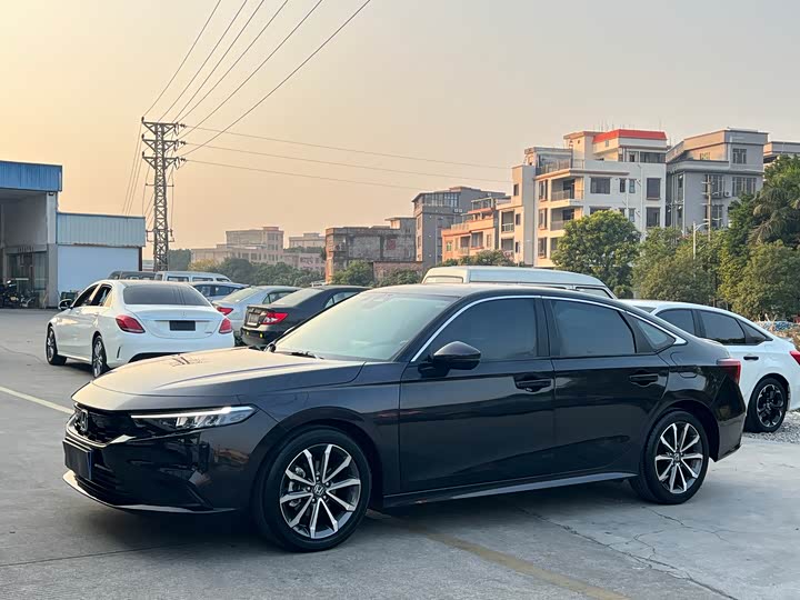 Фото 1 - Honda Integra