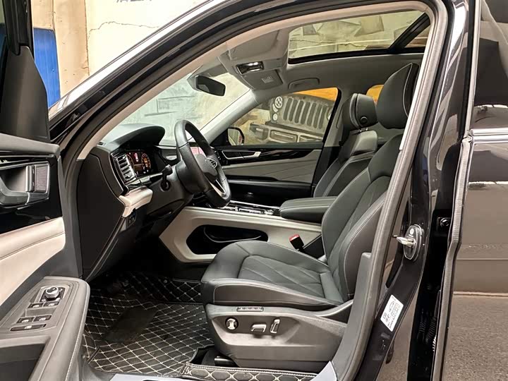 Фото 9 - Volkswagen Teramont Pro