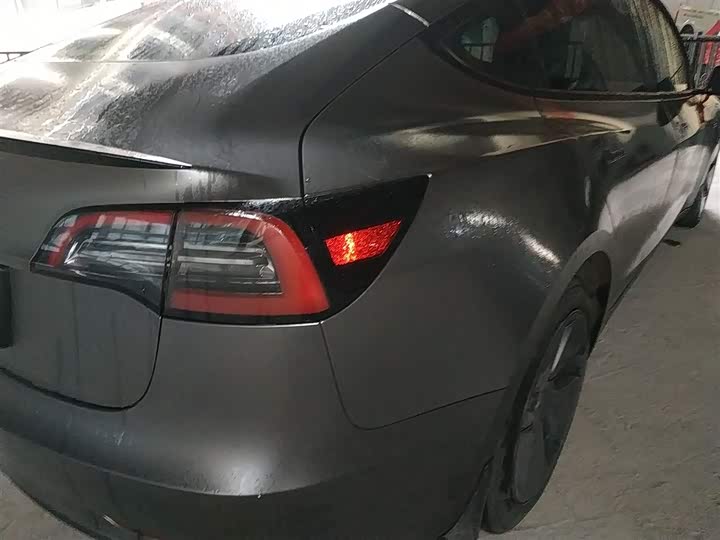 Фото 7 - Tesla Model 3