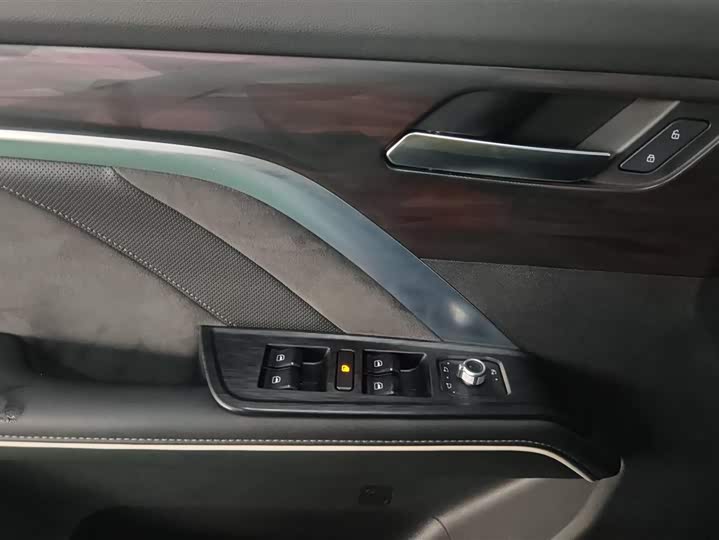 Фото 7 - Haval H6