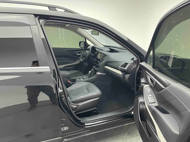 Фото 7 - Subaru Forester