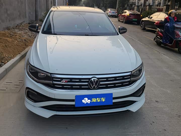 Фото 2 - Volkswagen Bora