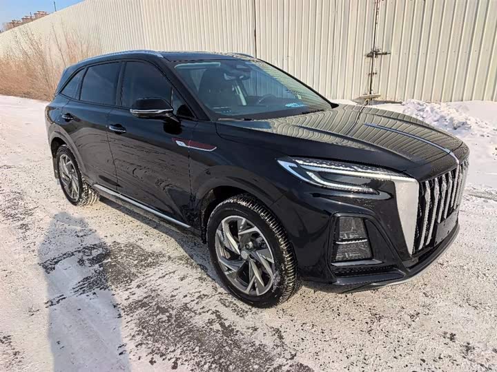 Фото 3 - Hongqi HS3 Hybrid