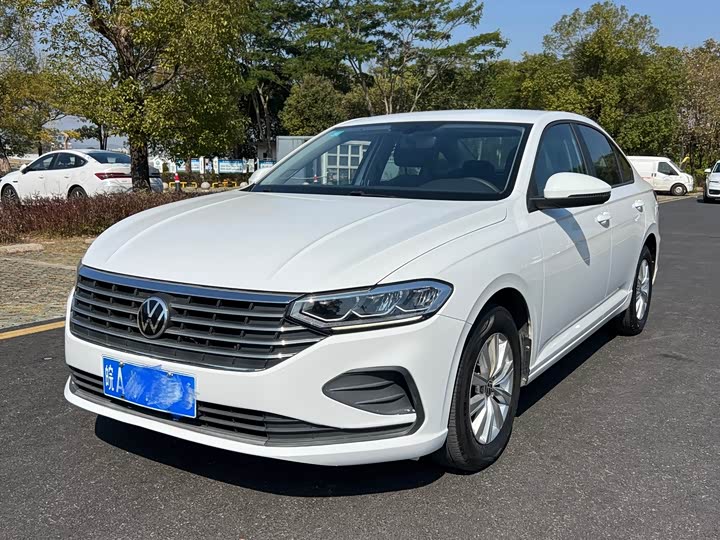 Фото 2 - Volkswagen Lavida