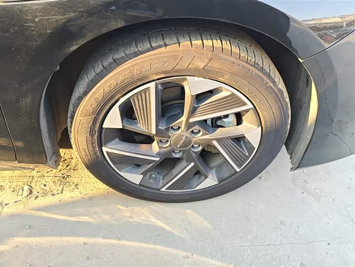 Фото 6 - GAC Aion S Plus