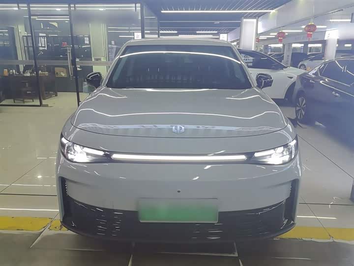 Фото 3 - Leapmotor C10