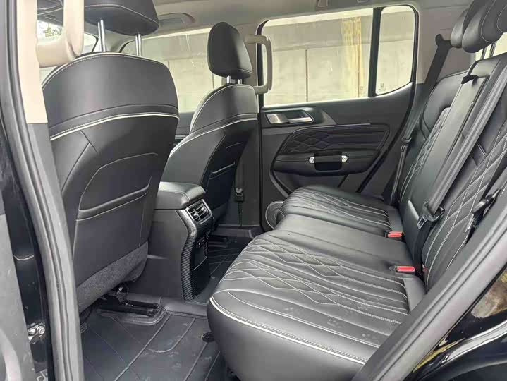 Фото 6 - Tank 300