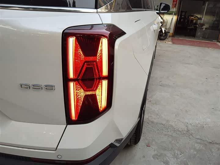 Фото 8 - GAC Trumpchi GS8