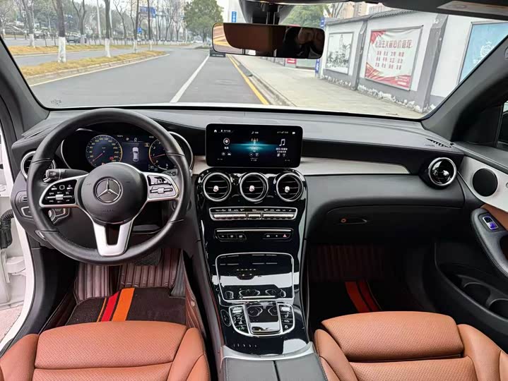 Фото 9 - Mercedes-Benz GLC-Class Coupe