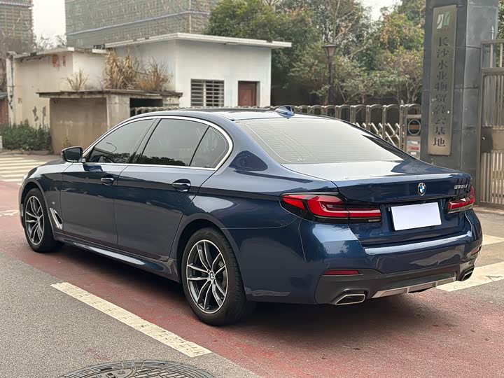Фото 6 - BMW 5 Series
