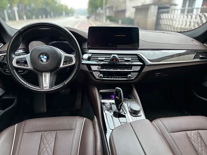 Фото 7 - BMW 5 Series
