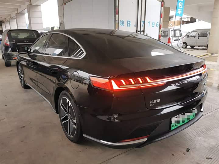 Фото 5 - BYD Han