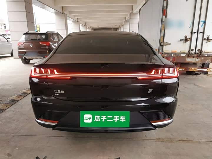 Фото 6 - BYD Han