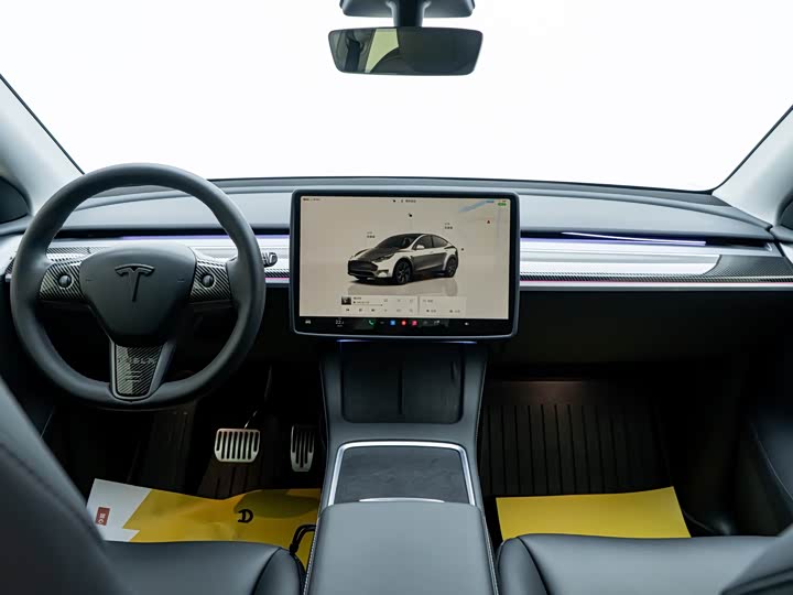 Фото 9 - Tesla Model Y