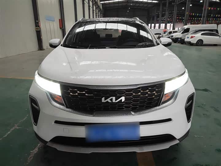 Фото 3 - Kia KX5