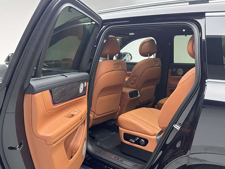 Фото 9 - Aito M9