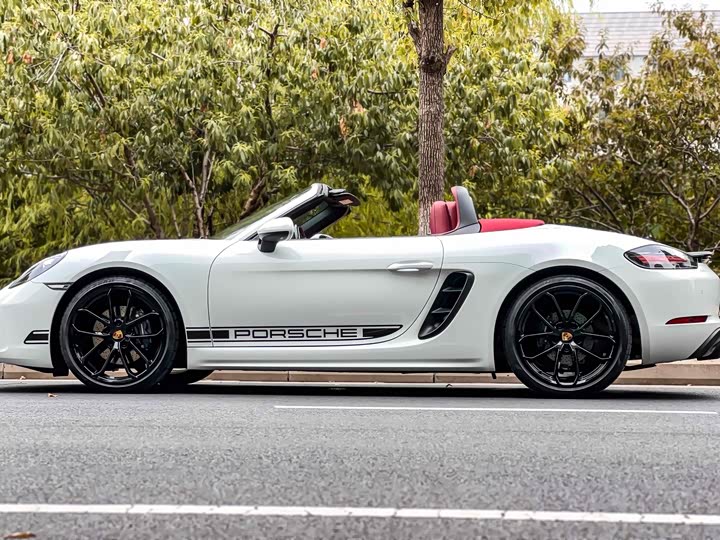 Фото 7 - Porsche 718