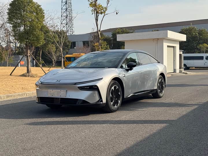 Фото 1 - XPeng F57