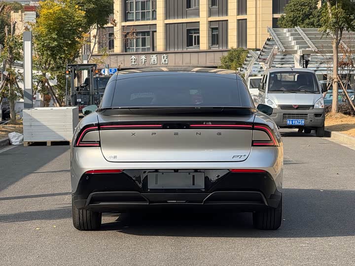 Фото 5 - XPeng F57