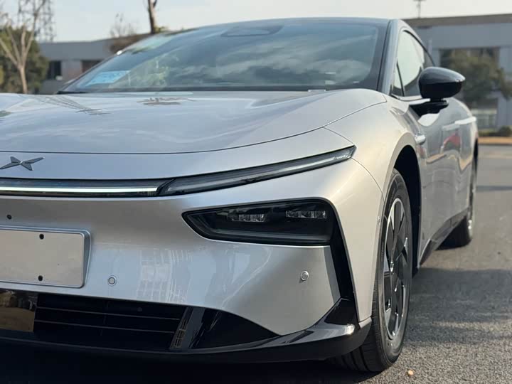 Фото 7 - XPeng F57