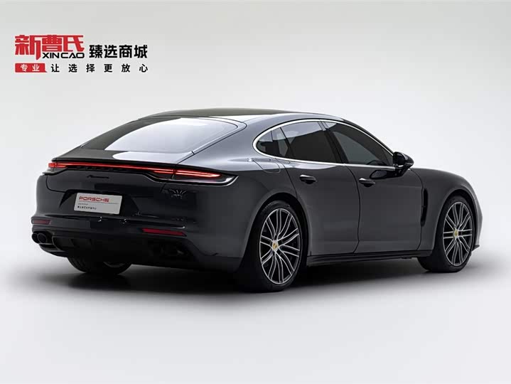 Фото 3 - Porsche Panamera