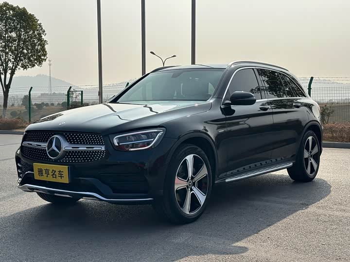 Фото 1 - Mercedes-Benz GLC-Class