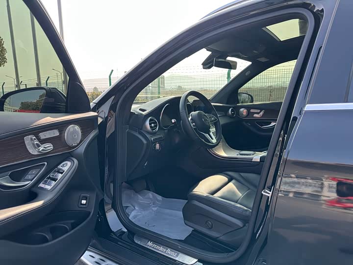 Фото 5 - Mercedes-Benz GLC-Class