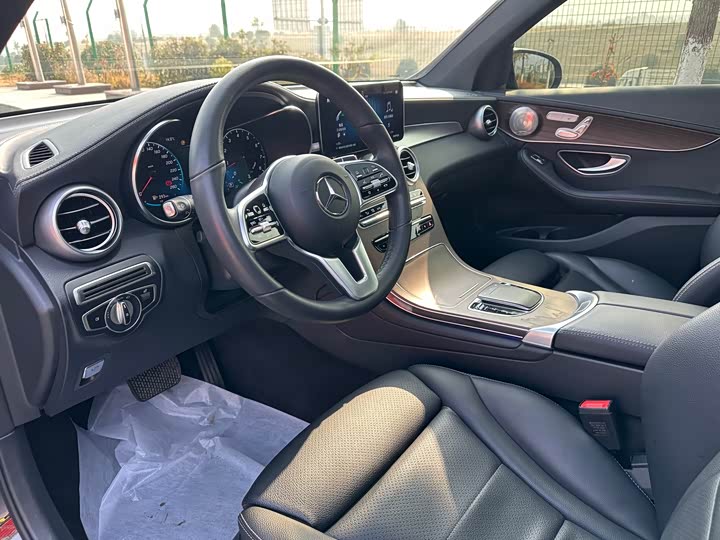 Фото 6 - Mercedes-Benz GLC-Class