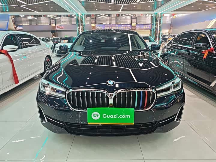 Фото 3 - BMW 5 Series