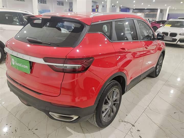 Фото 9 - Geely Coolray Hybrid