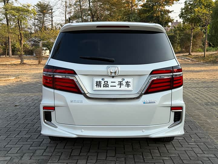 Фото 7 - Honda Elysion