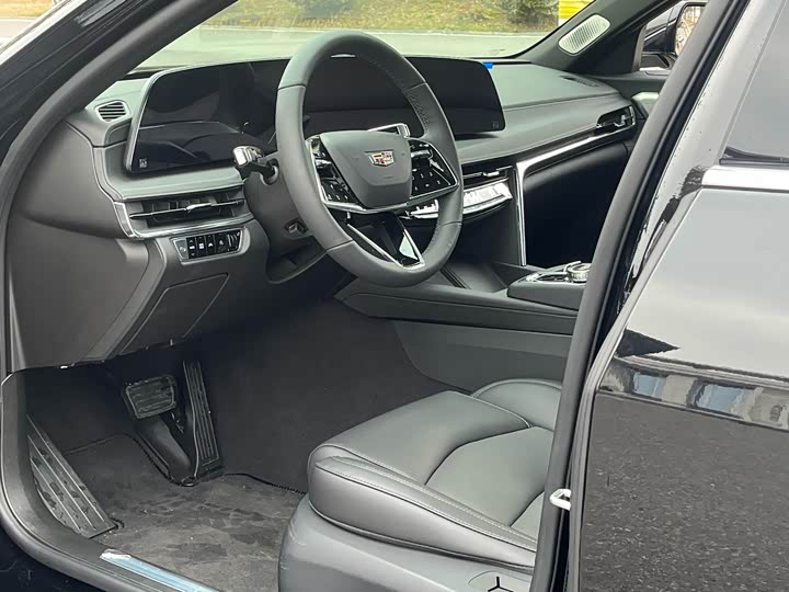 Фото 4 - Cadillac CT6