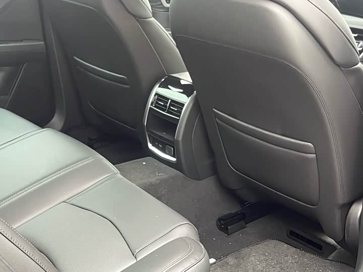 Фото 8 - Cadillac CT6