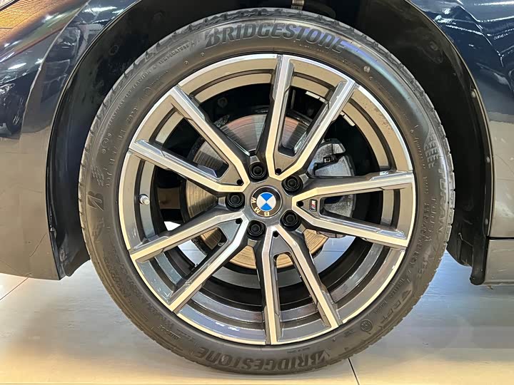 Фото 9 - BMW 3 Series