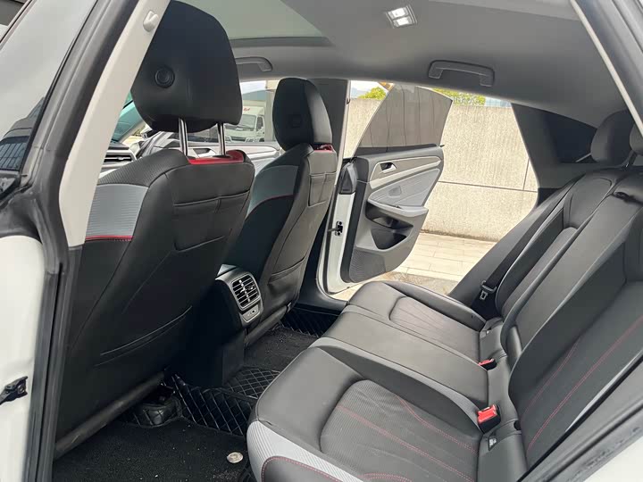 Фото 8 - Volkswagen Lamando L