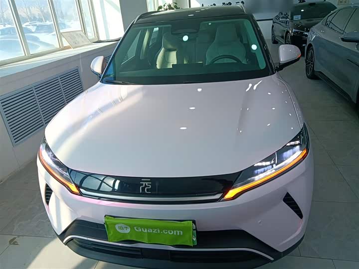 Фото 3 - BYD Yuan Up