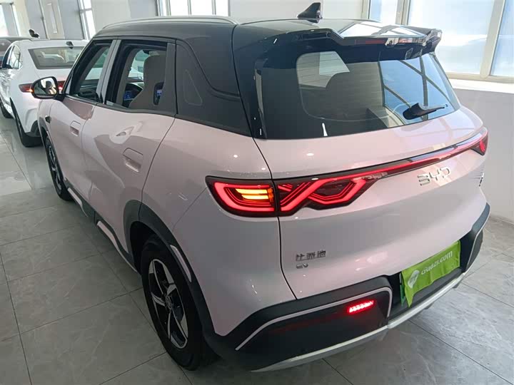 Фото 5 - BYD Yuan Up