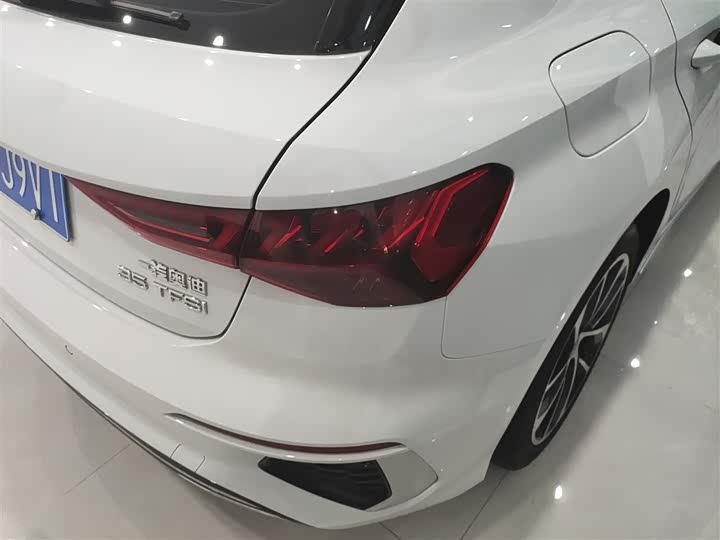 Фото 8 - Audi A3