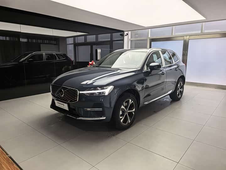 Фото 1 - Volvo XC60