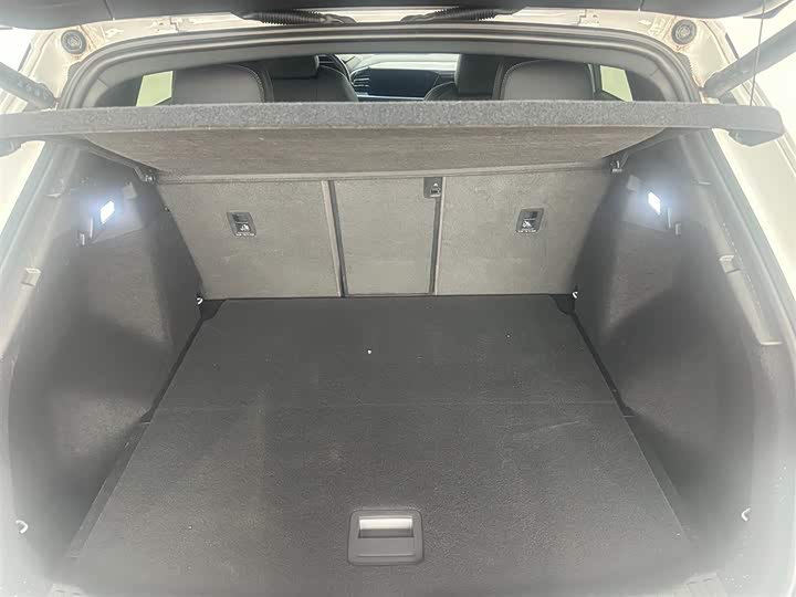 Фото 5 - Audi Q4 e-tron