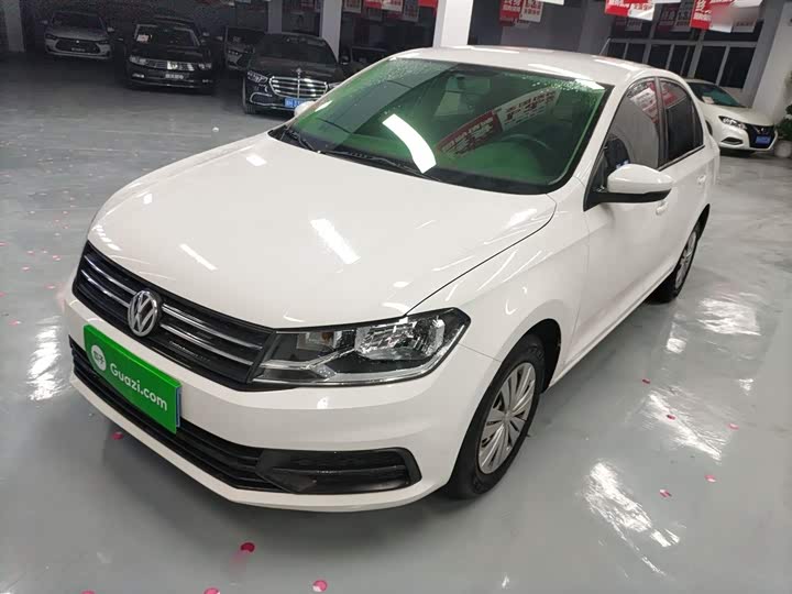 Фото 2 - Volkswagen Santana