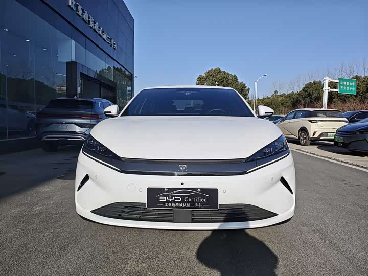 Фото 2 - BYD Qin L